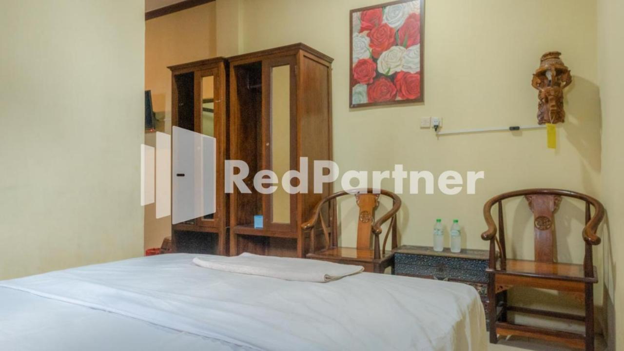 Vandhela Homestay Syariah Mitra Reddoorz สุราบายา ภายนอก รูปภาพ