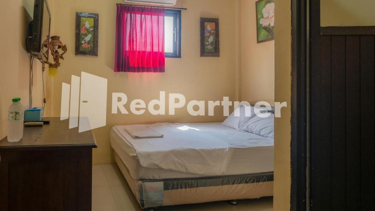 Vandhela Homestay Syariah Mitra Reddoorz สุราบายา ภายนอก รูปภาพ