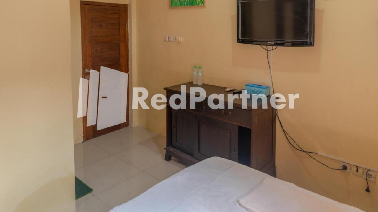 Vandhela Homestay Syariah Mitra Reddoorz สุราบายา ภายนอก รูปภาพ